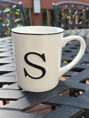 William Sonoma Monogram Letter "C" Mug